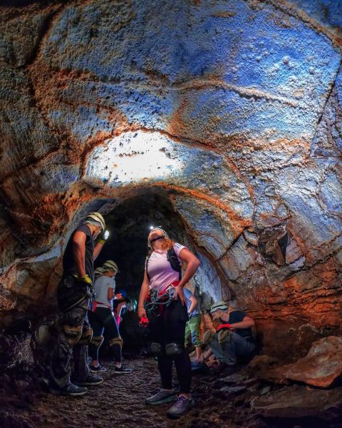 Visiter un tunnel de lave à La Réunion